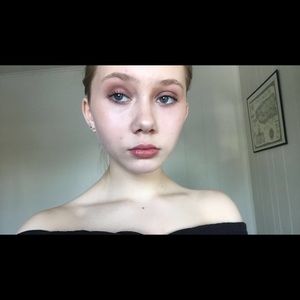 Meet your Posher, Carlee